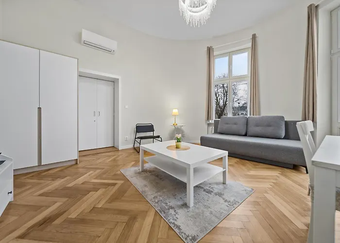 Prezidentsky S Vyhladom Na Palac *