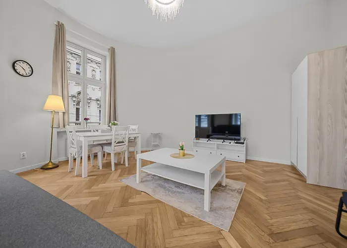 Prezidentsky S Vyhladom Na Palac * Bratislava