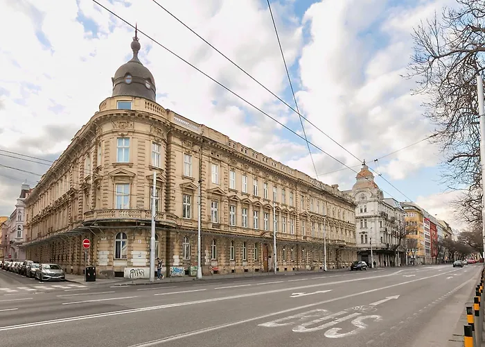 Prezidentsky S Vyhladom Na Palac Lejlighed