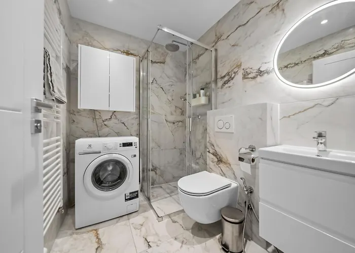 Prezidentsky S Vyhladom Na Palac Apartmán *